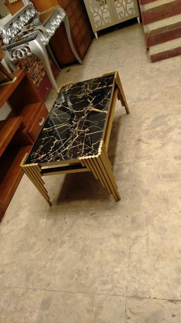 Meja stanlss kaca